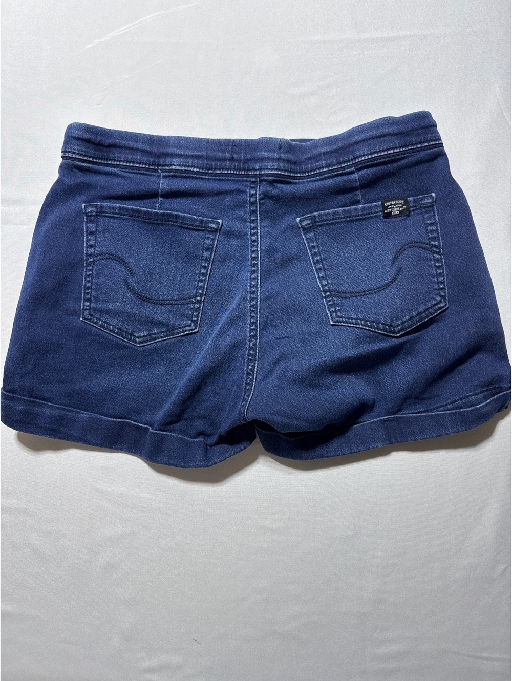 Levi's Signature Pull-On Denim Shorts - Size 10 W30 - Comfy, - Picture 4 of 7